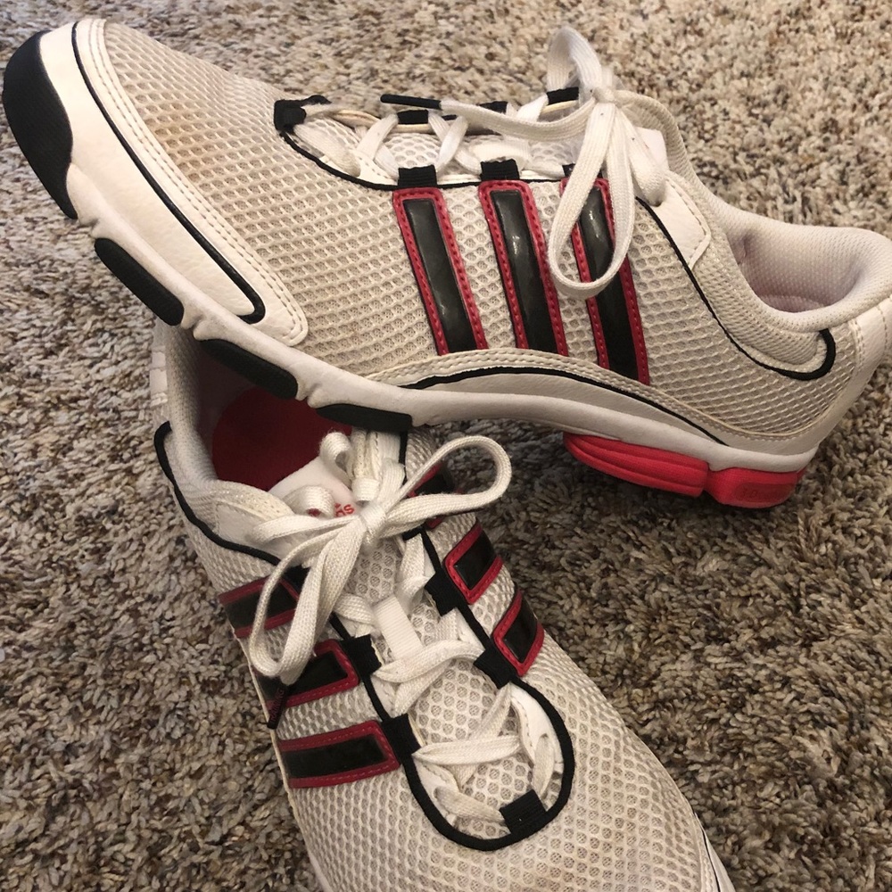 Adidas Tennis Shoes - Picture 2 of 7